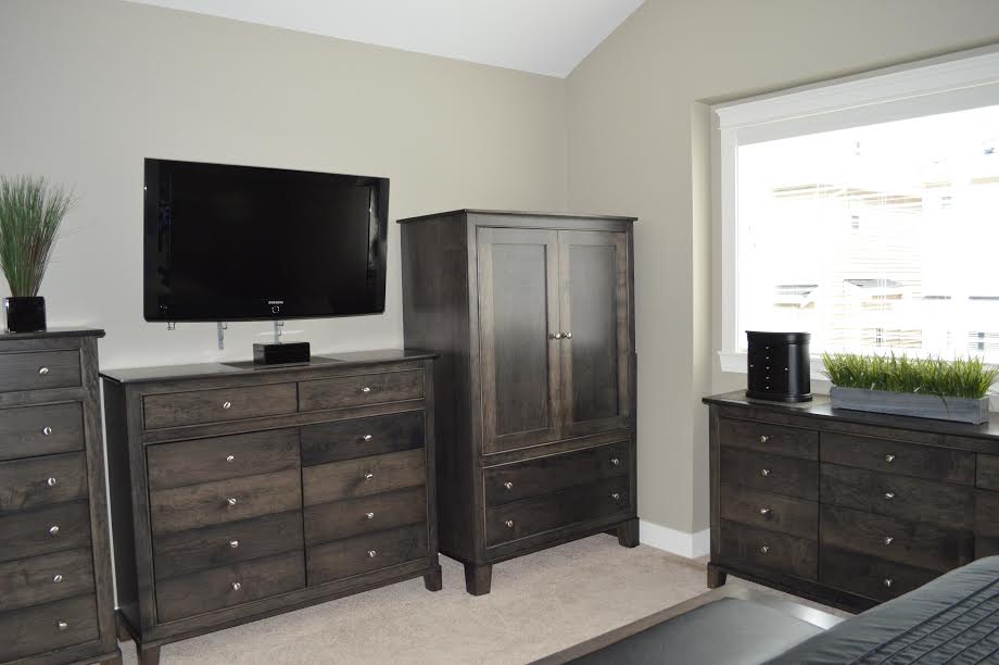 Kerrisdale Dressers