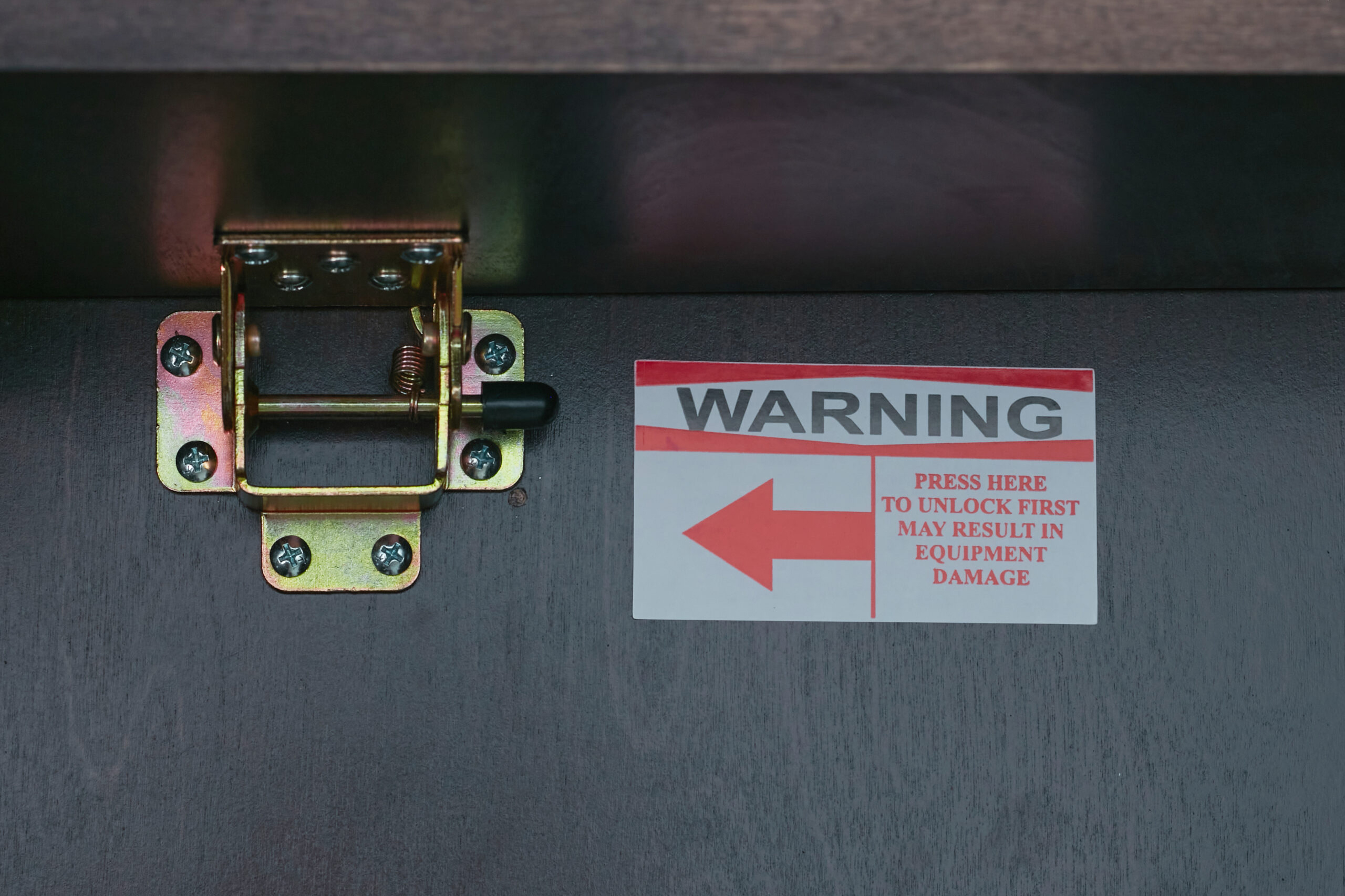 Harrison Cabinet Bed