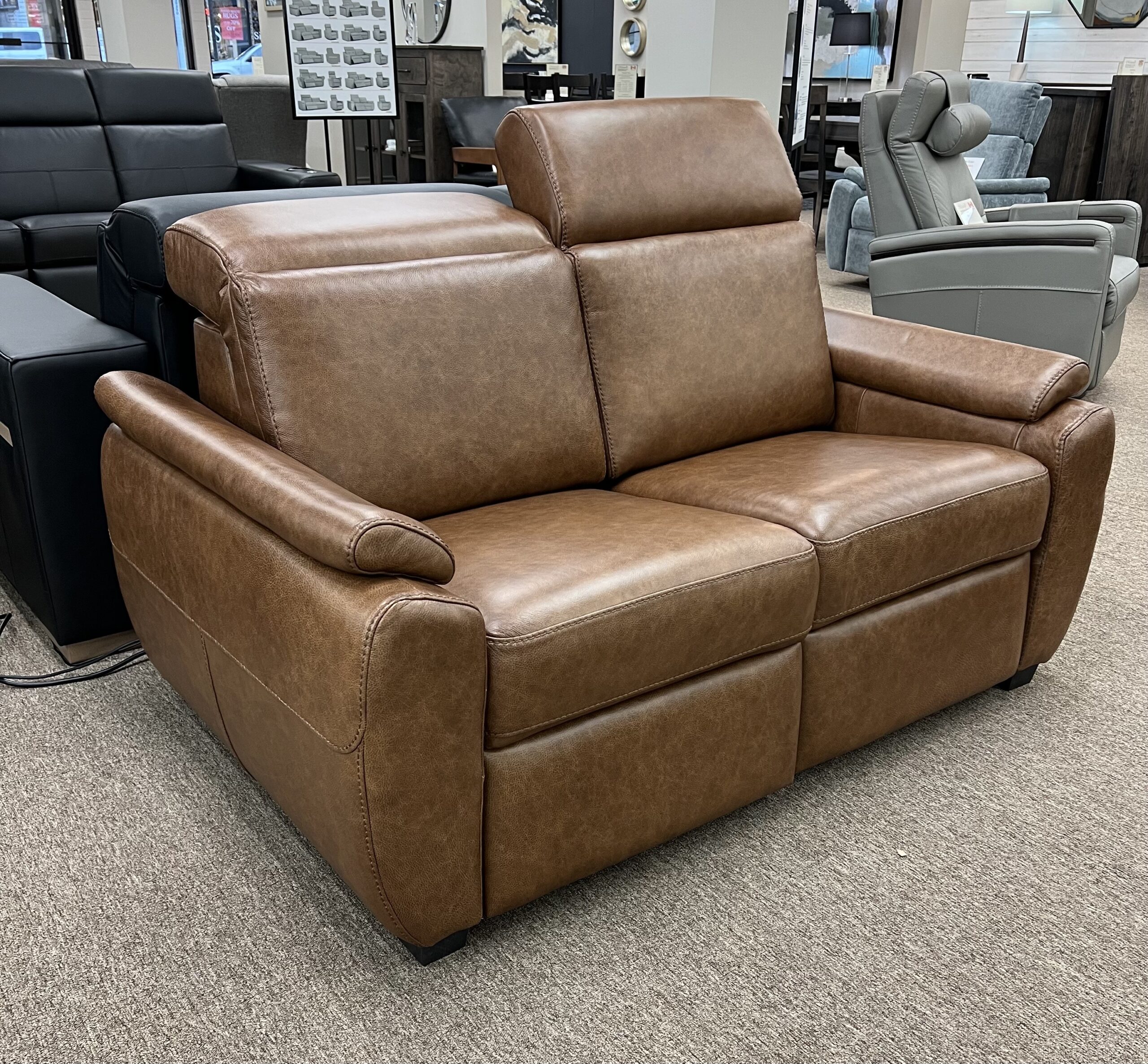 Venice leather loveseat recliner