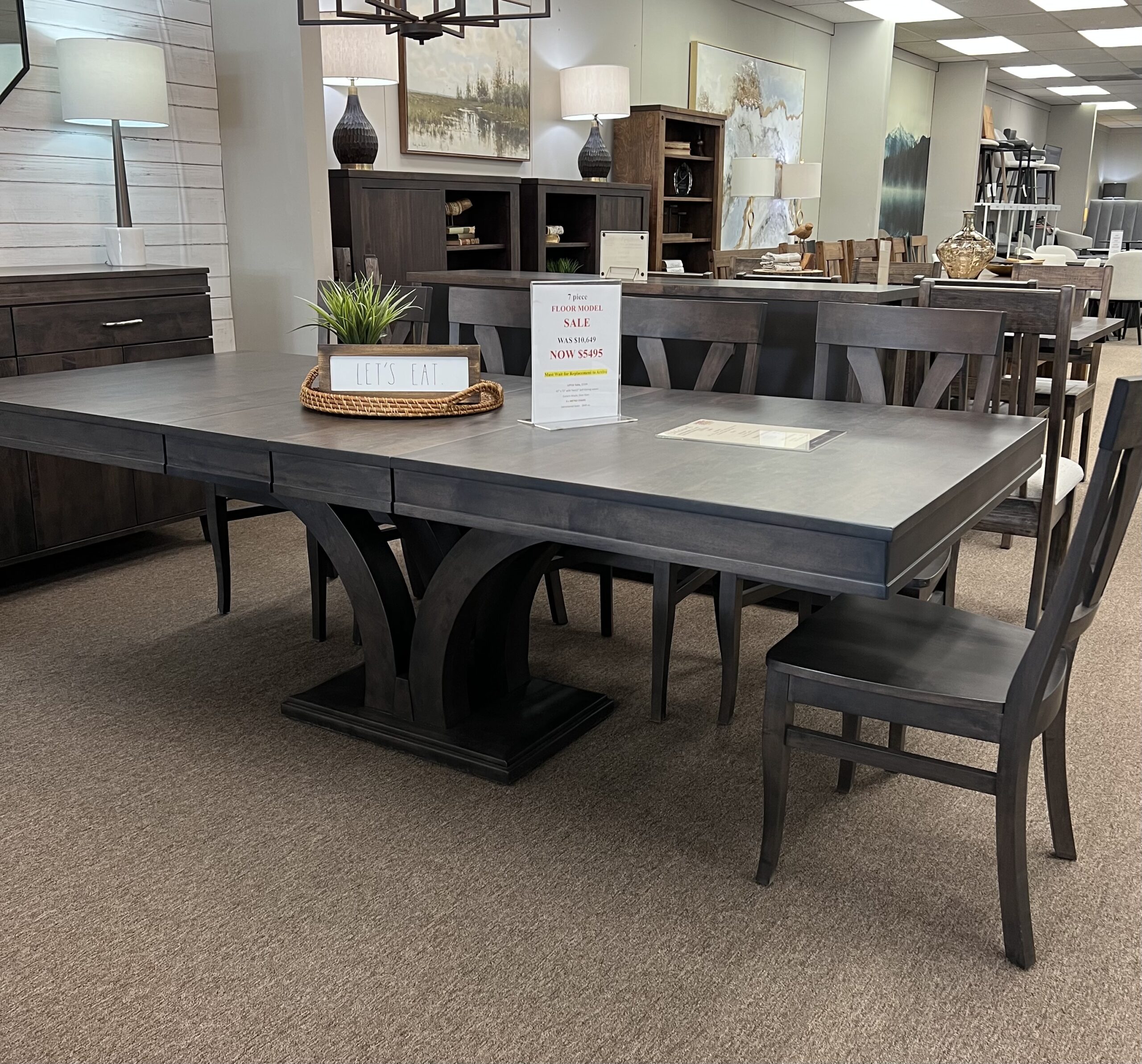Lotus dining table extendable with 6 chairs