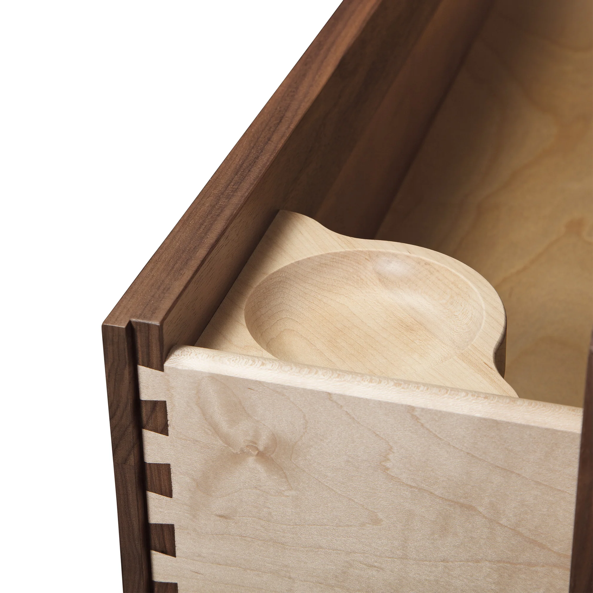 Alder 5-Drawer Chest