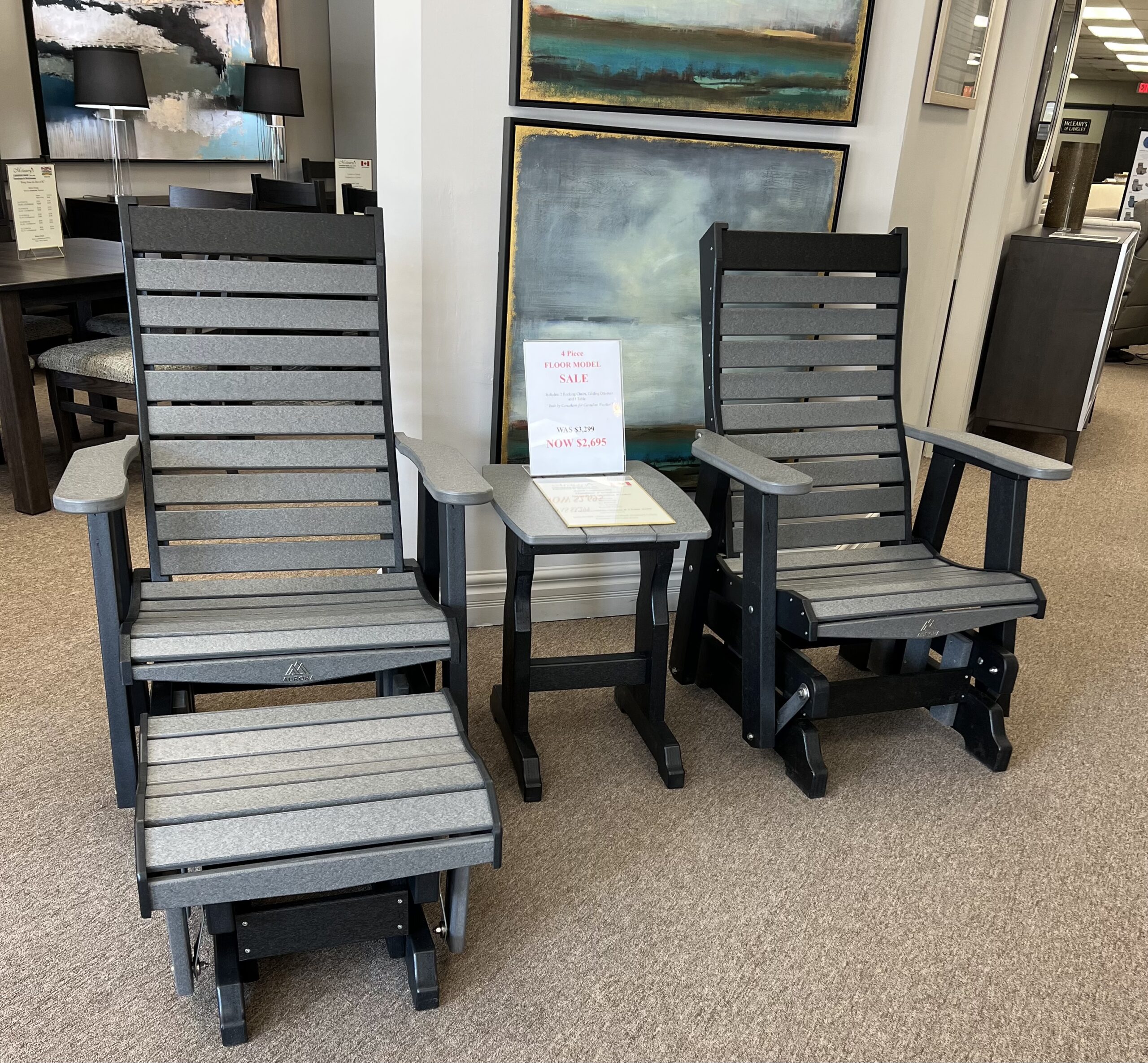 4 pc patio set- Luxe glider