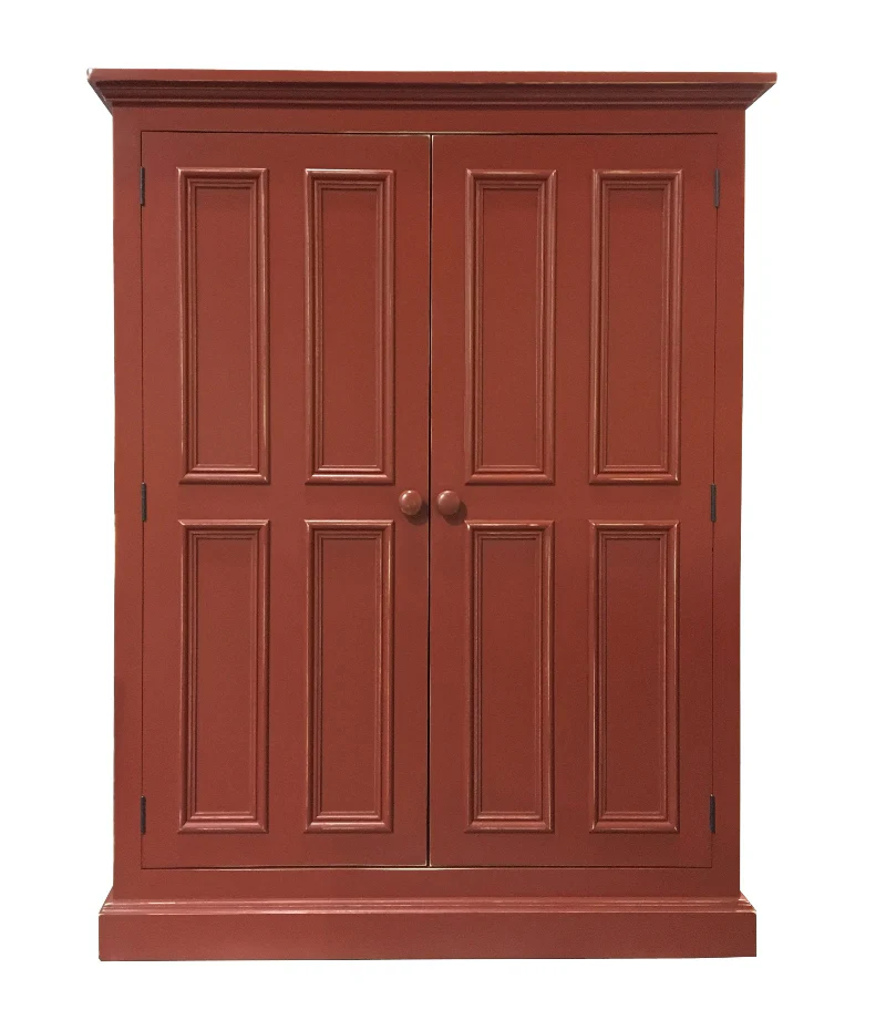 Brome Lake Linen Cupboard