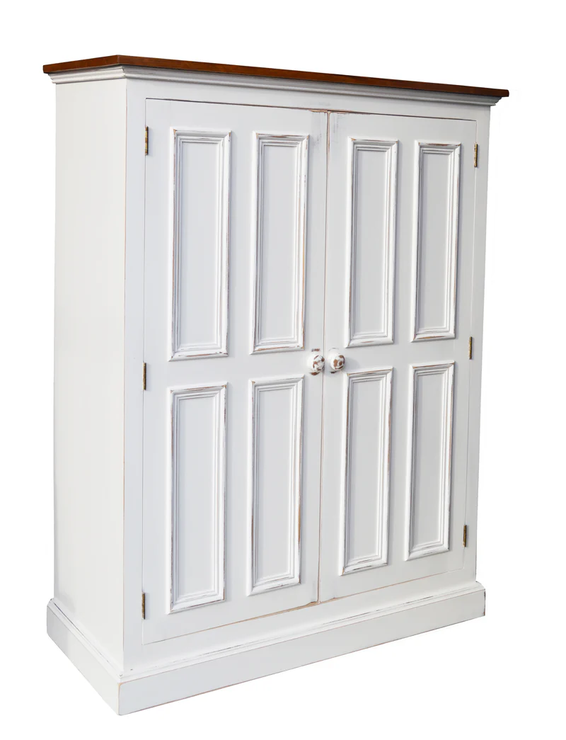 Brome Lake Bedroom Collection